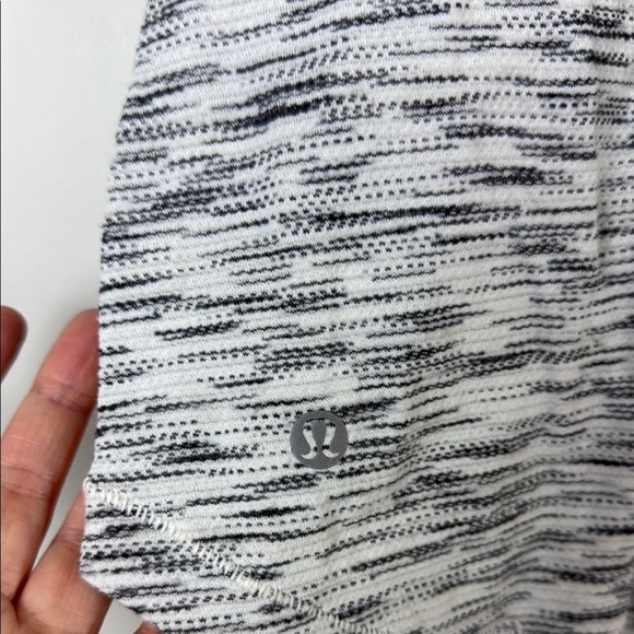 Lululemon What The Sport Tee Tiger Space Dye Black White Size 4 - Picture 6 of 8